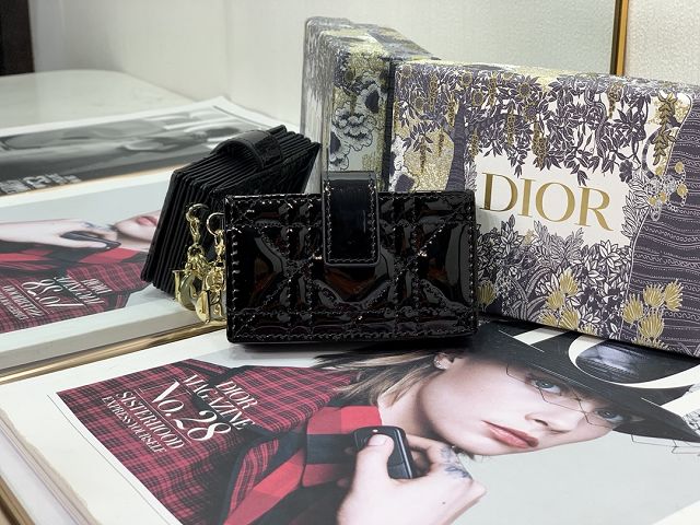 Dior original patent calfskin 5-gusset card holder S0074