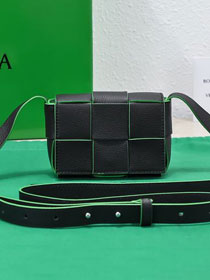 BV original grained calfskin mini cassette bag 666688 black&green