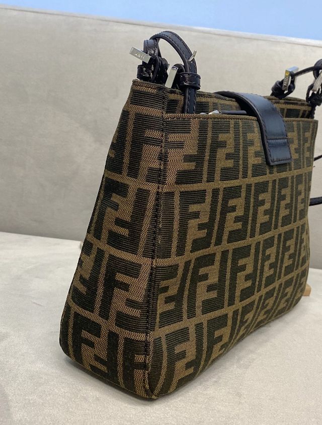 Fendi original fabric medium shoulder bag 8BR319 brown