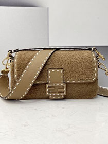 Fendi sheepfur medium baguette bag 8BR794 beige