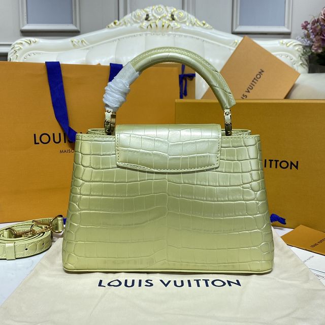 Louis vuitton original crocodile calfskin capucines BB handbag N93344 champagne