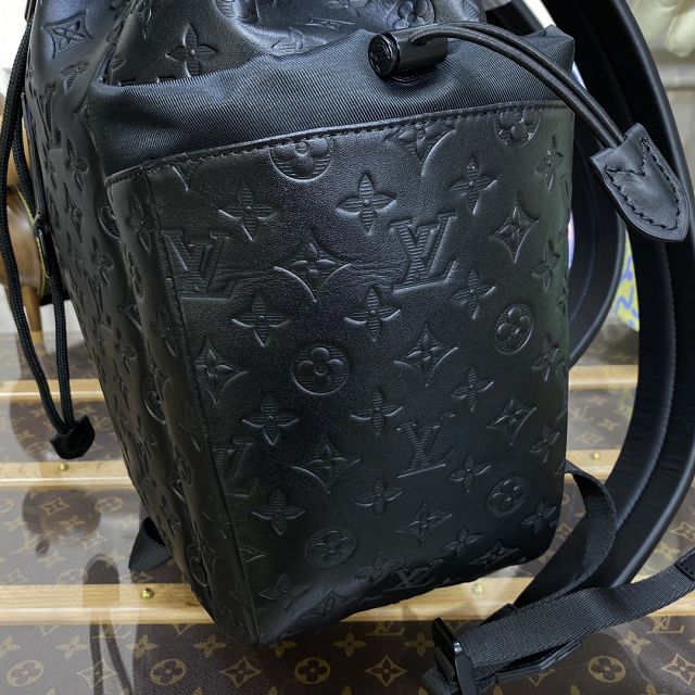 Louis vuitton original calfskin discovery backpack M43680 black