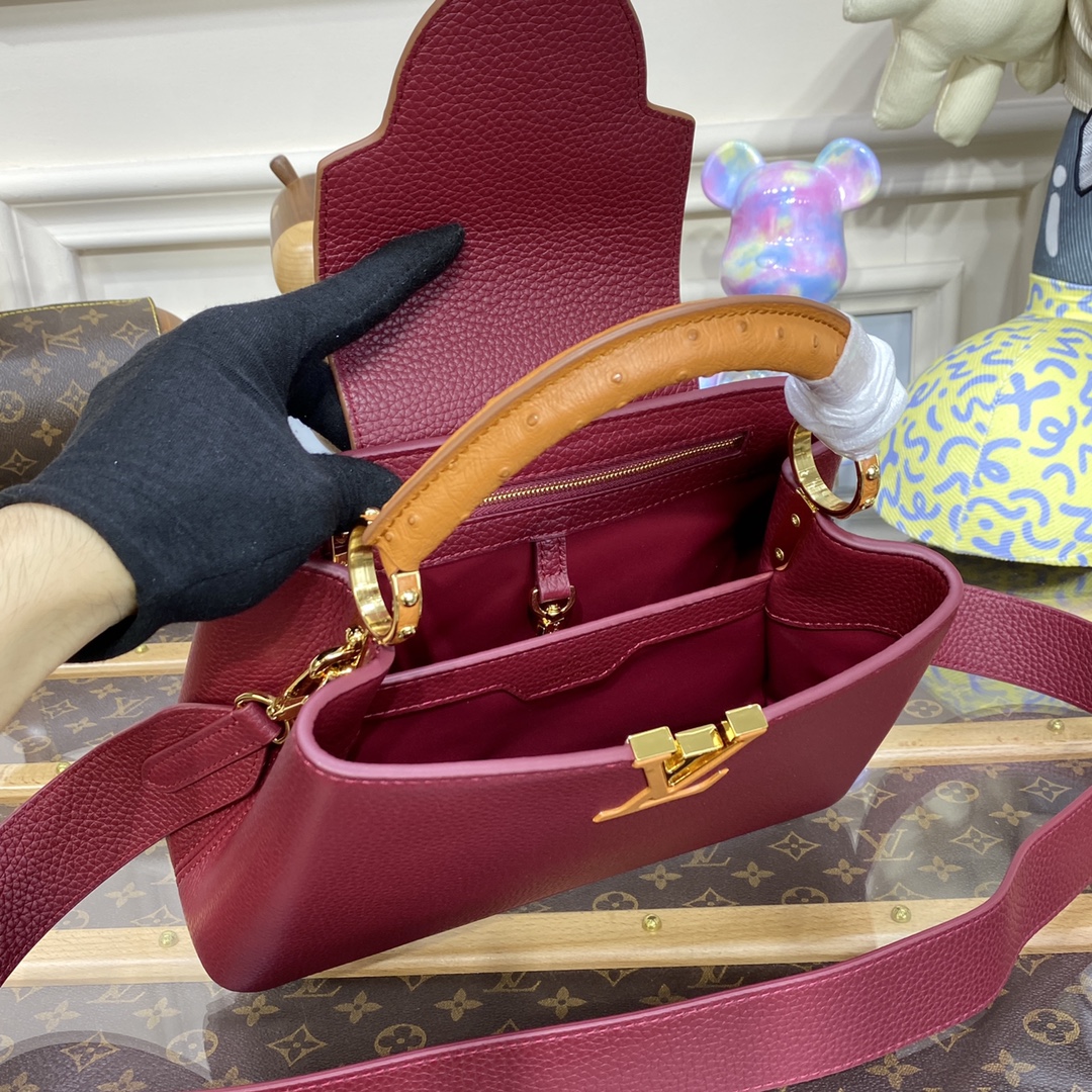 Louis vuitton original calfskin capucines BB handbag M58671 burgundy