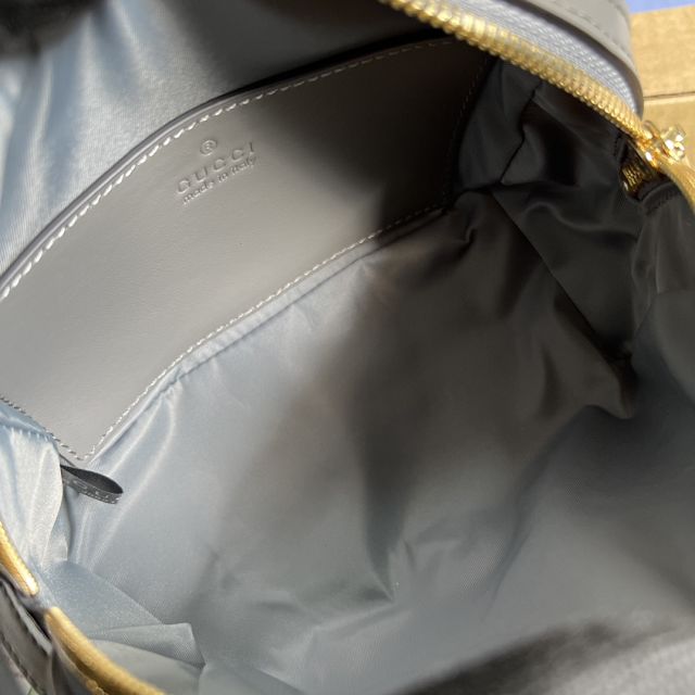 GG original matelasse leather beauty case 726047 grey