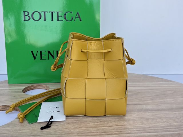 BV original lambskin cassette bucket bag 680218 pollen