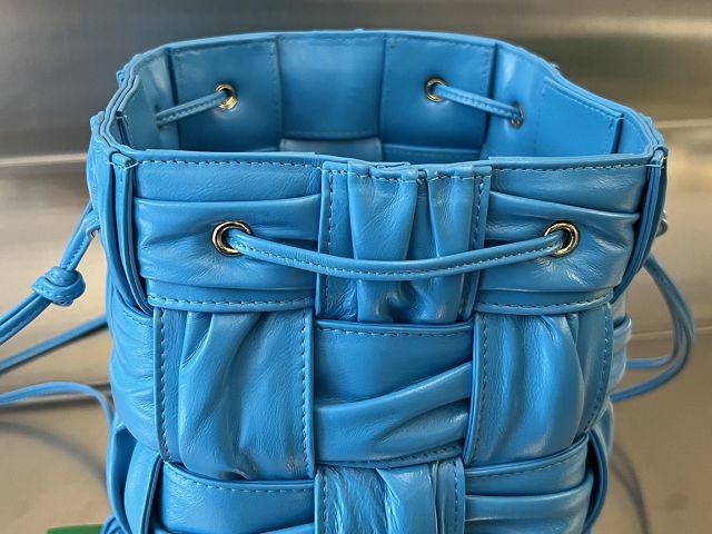 BV original lambskin small cassette bucket bag 717187 pool