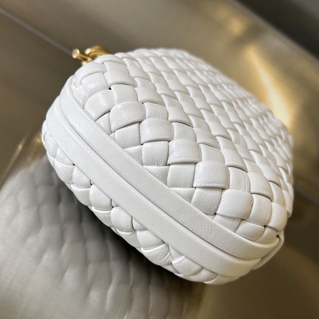 BV original lambskin knot pouch 717622 white