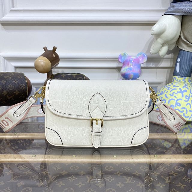 2023 Louis vuitton original calfskin diane satchel M46388 white