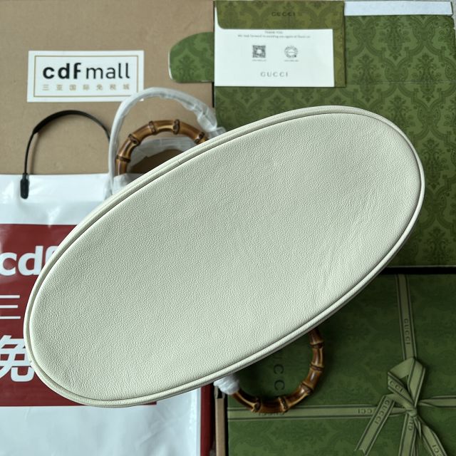 2023 GG original calfskin top handle bag 750394 white