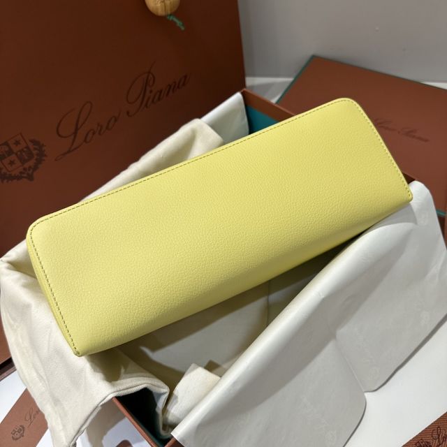 Loro Piana original calfskin extra pocket pouch L27 FAI8511 light yellow
