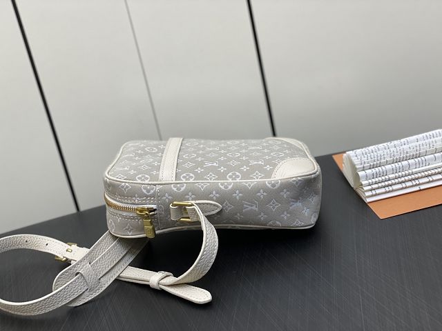 Louis vuitton original denim messenger bag M45266 white