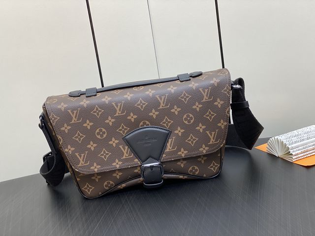 Louis vuitton original monogram canvas montsouris messenger bag M46685 