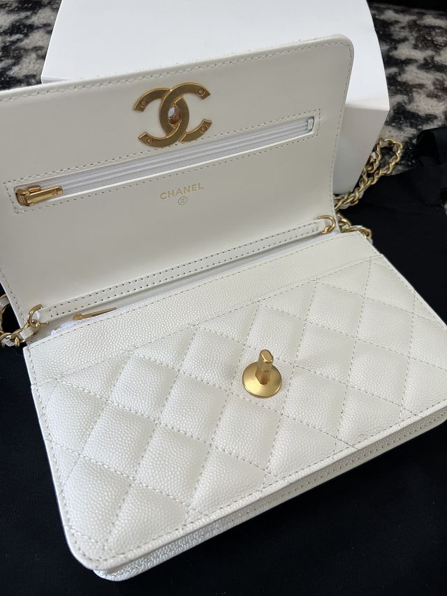 CC original grained calfskin wallet on chain AP3580 white