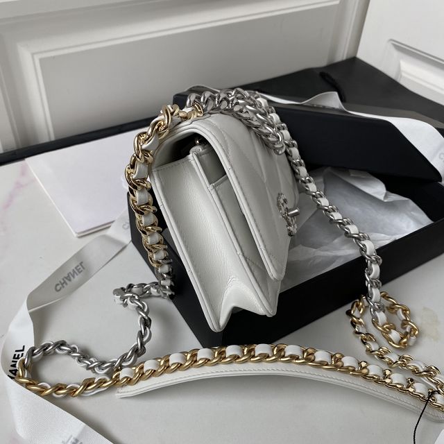 CC original lambskin 19 wallet on chain AP3267 white