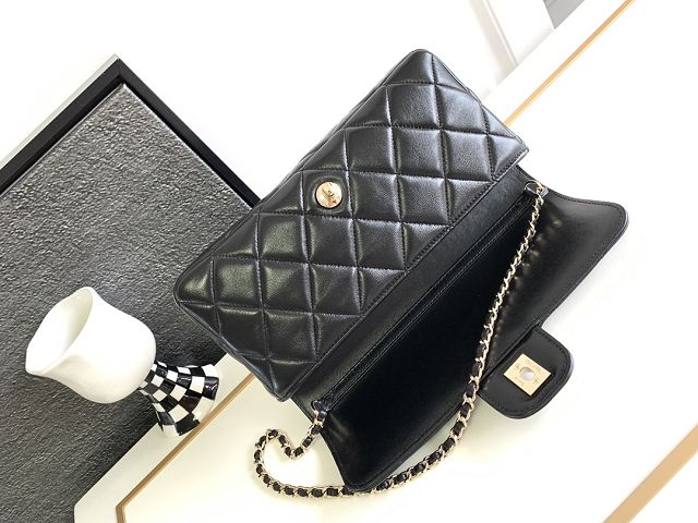 CC original lambskin clutch with chain AP3562 black 