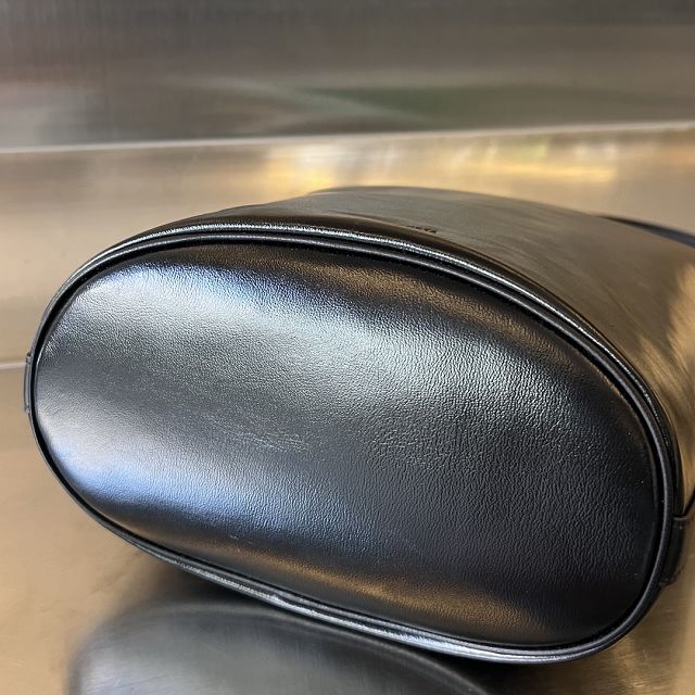 BV original calfskin hobo knot bag 730965 black