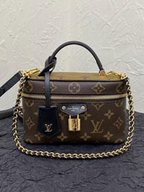 Louis vuitton original monogram canvas vanity chain pouch M47125