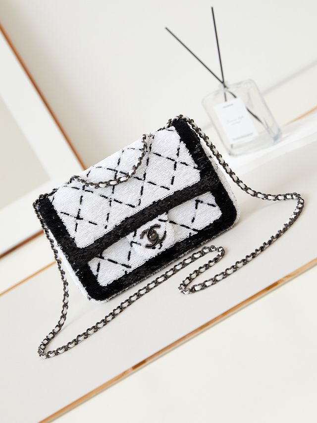 CC original sequins large flap bag AS4063 white