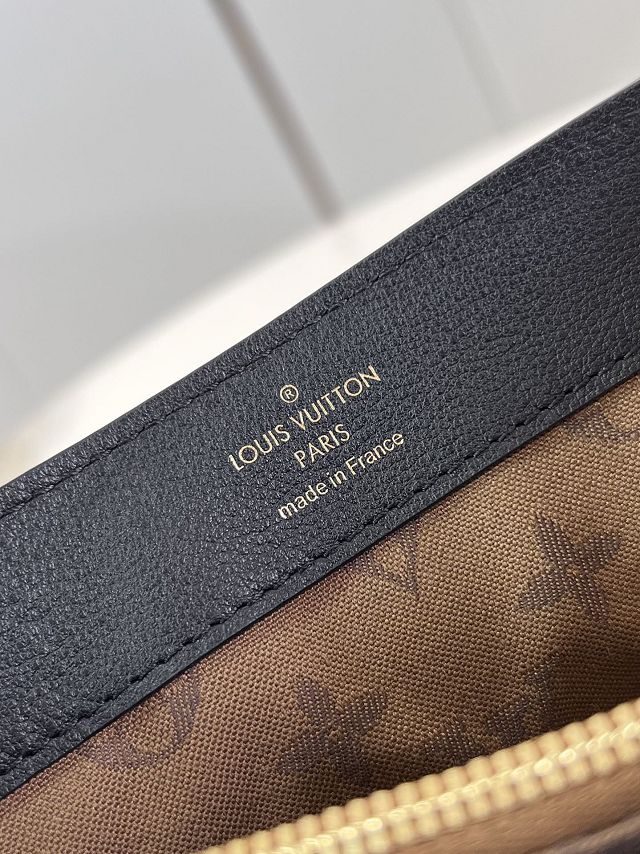 Louis vuitton original calfskin dauphine soft MM M25209 black