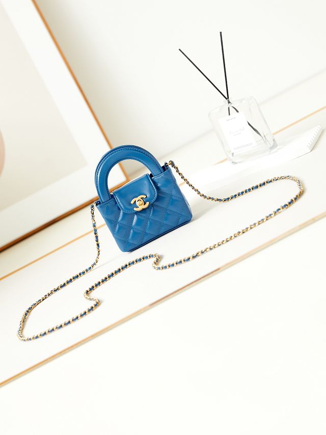 CC original aged calfskin clutch with chain AP3435 blue