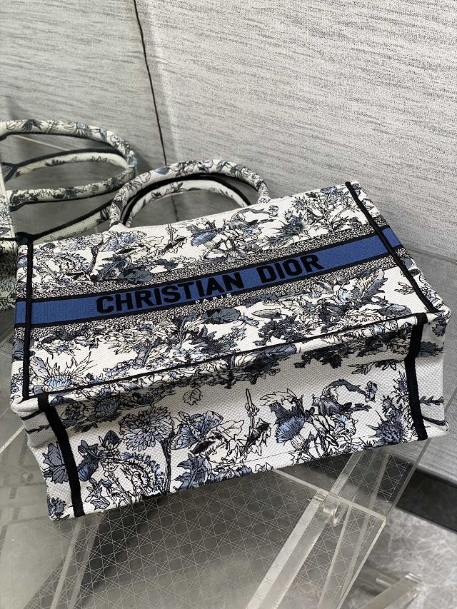Dior original cotton medium book tote bag M1296 white&blue