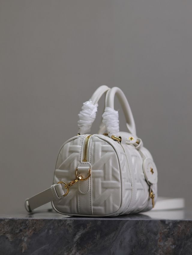Dior original calfskin groove 20 bag M1364-2 white