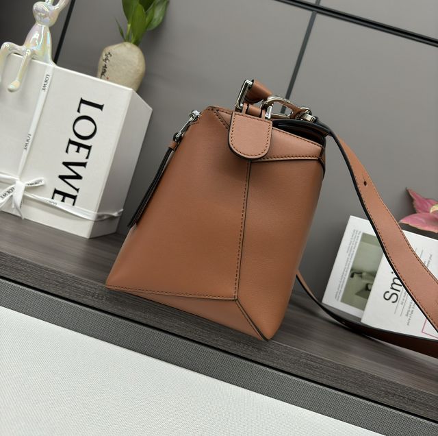 Loewe original calfskin large puzzle edge bag B510P01 brown