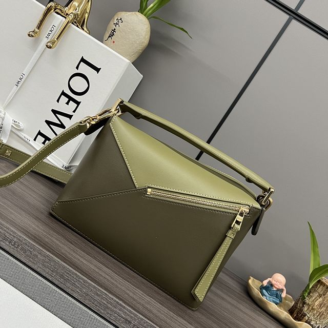 Loewe original calfskin small puzzle bag A510P60 green