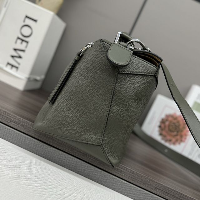 Loewe original grained calfskin large puzzle edge bag B510P01 dark green
