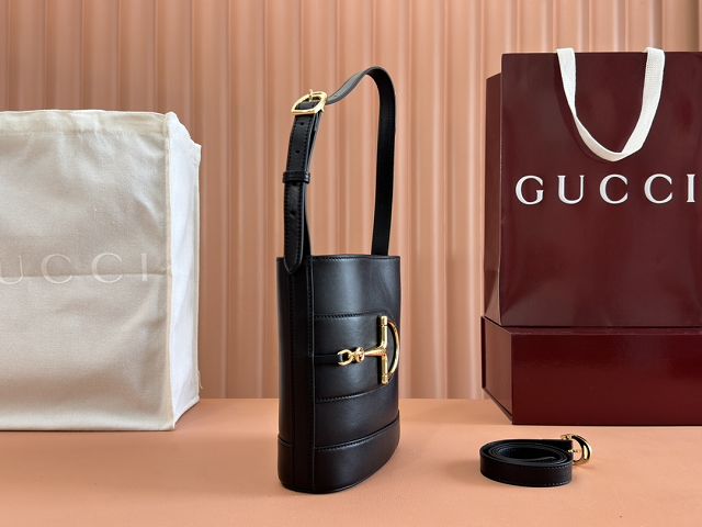 GG original calfskin 73 small bucket bag 833665 black