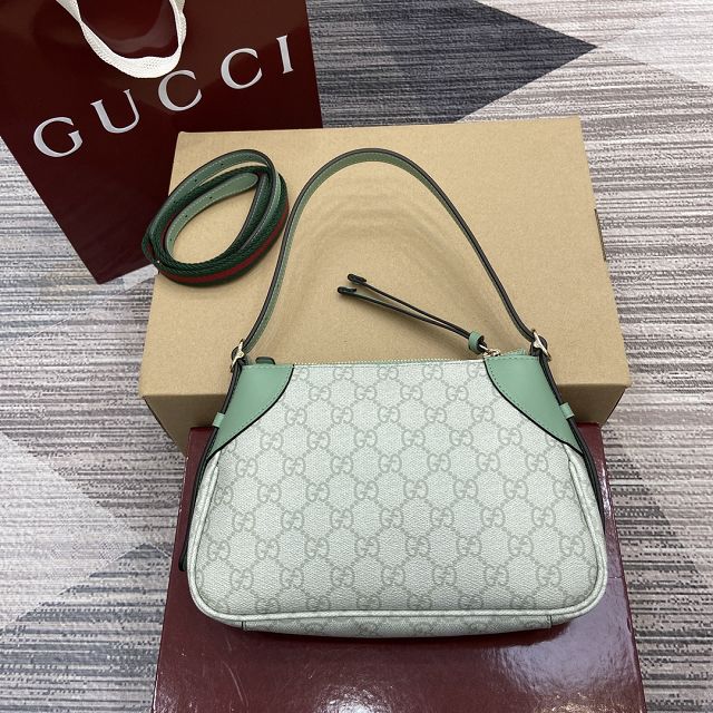 GG original canvas emblem small shoulder bag 815218 green