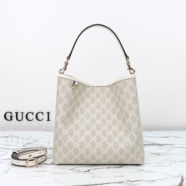 GG original canvas emblem medium bucket bag 815103 white