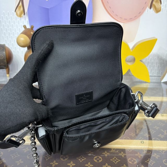 Louis vuitton original calfskin cargo wearable wallet M13989 black