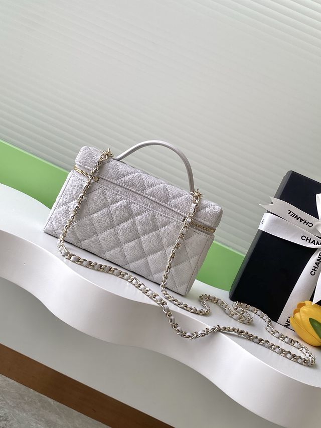 CC original grained calfskin vanity with chain AP4385 grey