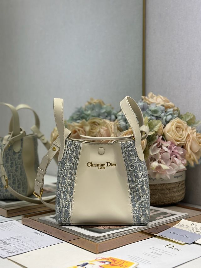 Dior original calfskin&canvas small signature bucket bag M2840 blue