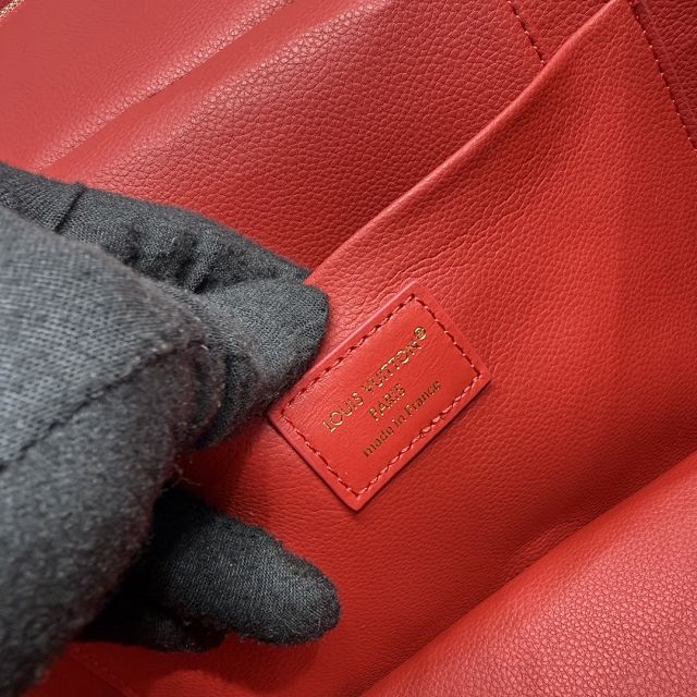 Louis vuitton original epi leather nice BB cosmetic case M12668 red