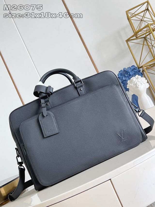 Louis vuitton original calfskin weekender bag M26075 black