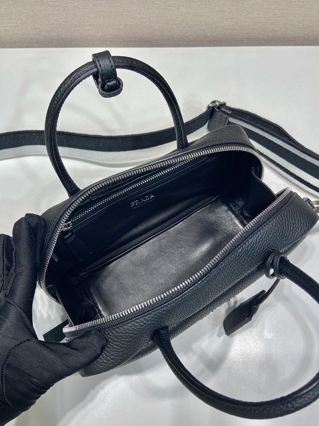 Prada original calfskin small handbag 1BB102 black