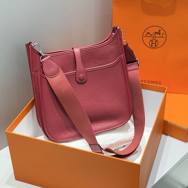 Hermes original togo leather evelyne pm shoulder bag E29 ruby