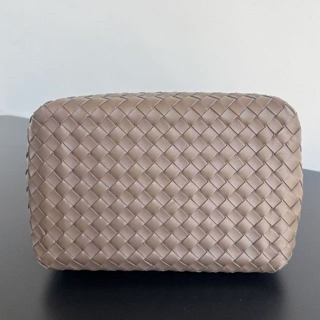 BV original lambskin large parachute shoulder bag 796571 pinecone