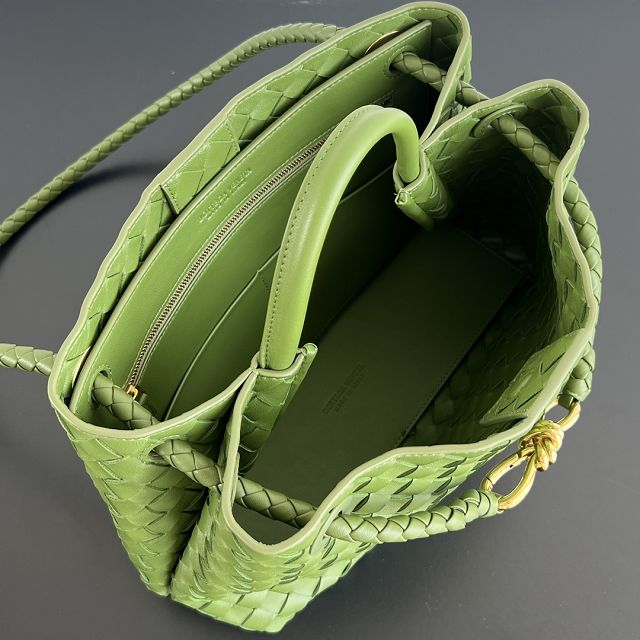 BV original lambskin small andiamo 743568 matcha