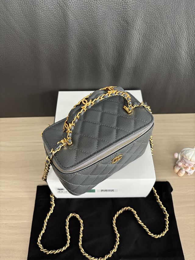 CC original grained calfskin vanity with chain AP5183 