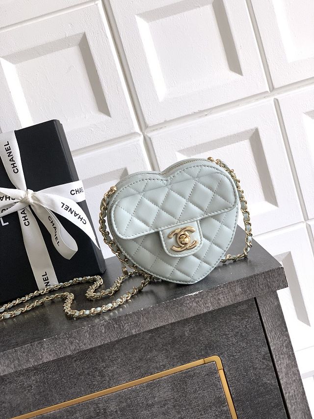 CC original lambskin clutch with chain AP2784