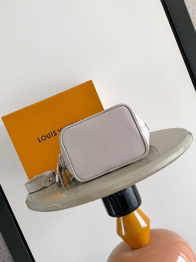 Louis vuitton original calfskin all in BB handbag M12925 off-white