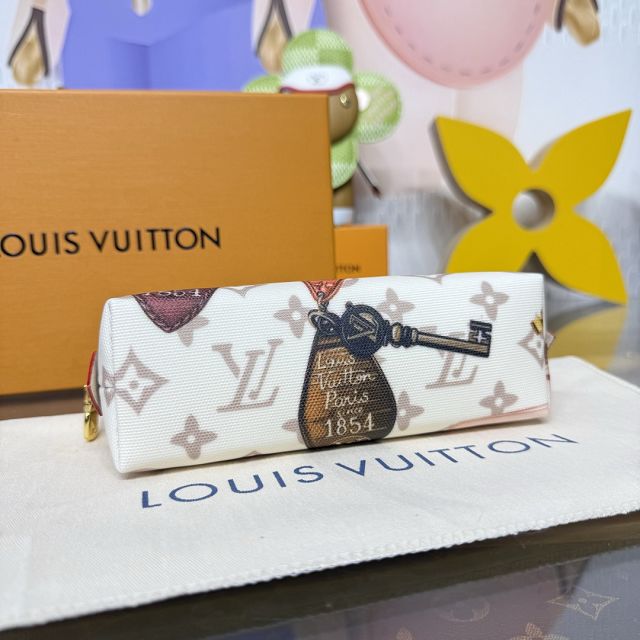 Louis vuitton original coated canvas pochette cosmetique M28956