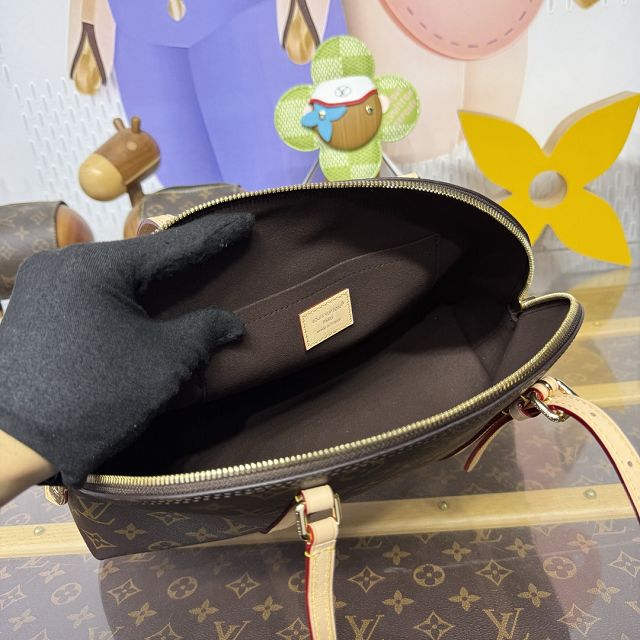 Louis vuitton original monogram canvas squire  pm handbag M28951