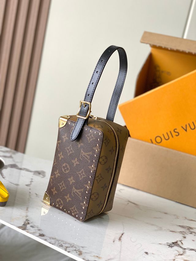 Louis vuitton original monogram reverse  locker dopp kit M29313