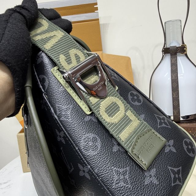 Louis vuitton original monogram eclipse courrier messenger bag M28629 green