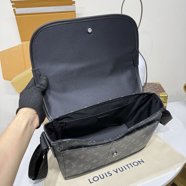Louis vuitton original monogram eclipse courrier messenger bag M28630