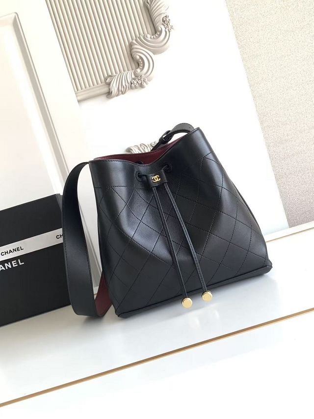 CC calfskin small bucket bag AS6584 black